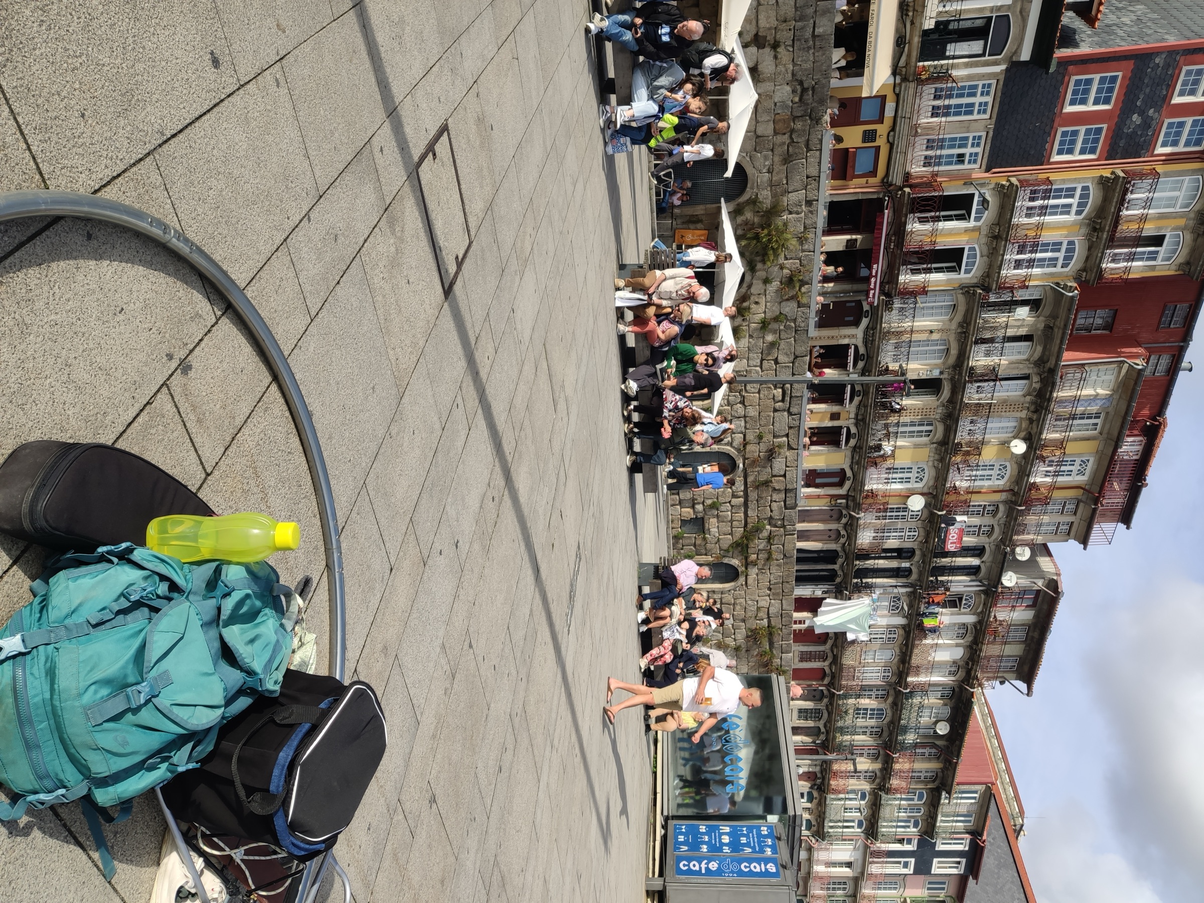 Street performance in Porto